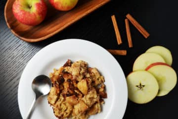 Crockpot Apple Pie Oatmeal